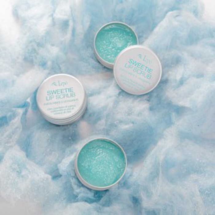 Lepo SWEETIE LIP SCRUB me Mavri Zaxari, Xamomili kai Ladi apo Pitouro Ruziou 15ml